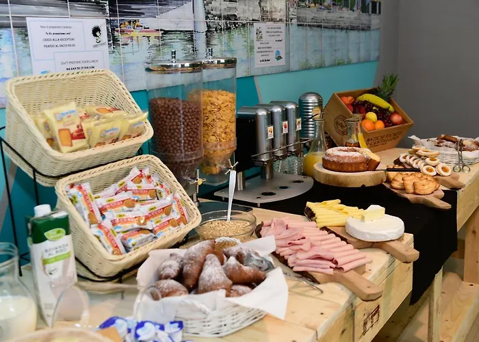 Ostello Verbania Hostel *